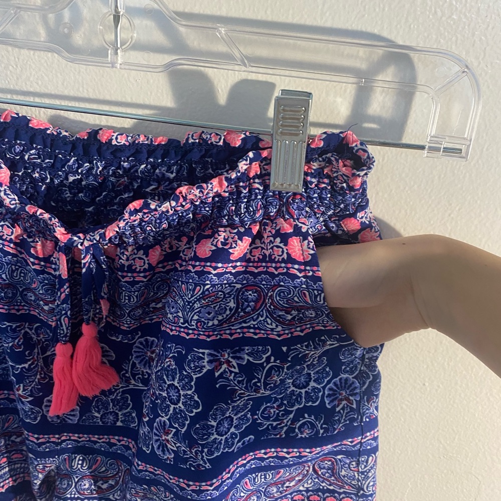 Colorful pattern shorts - Picture 3 of 4